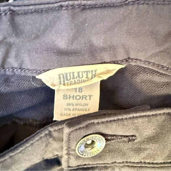 3 - Duluth Women’s Black Pants Lot of 3 size 18 short - Picture 5 of 6